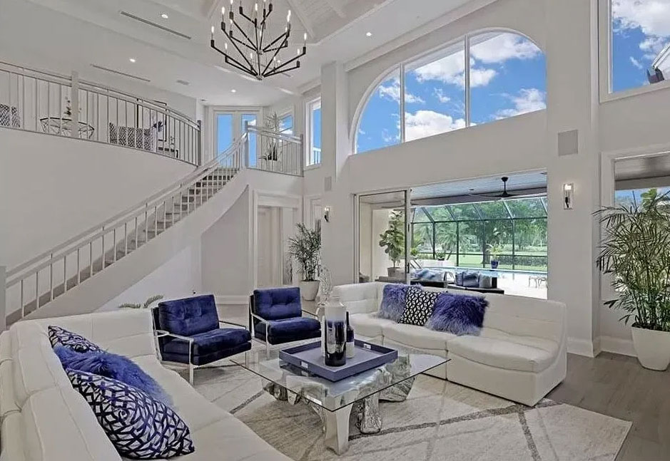 naples-florida-home-renovation-interior-design-living-room-1